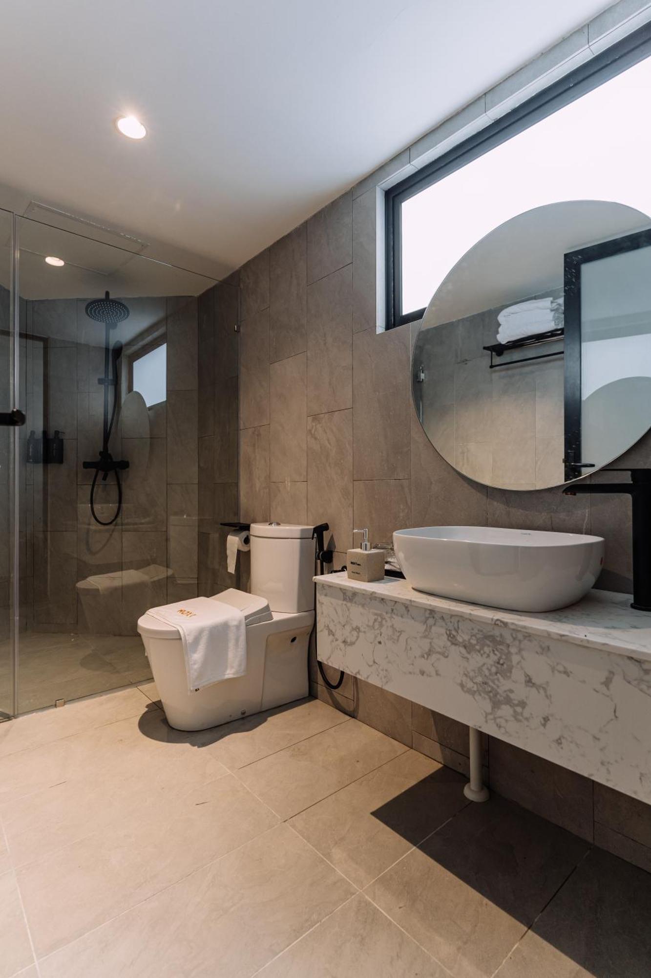 Impiana By Roxy Hotel Kuching Ngoại thất bức ảnh